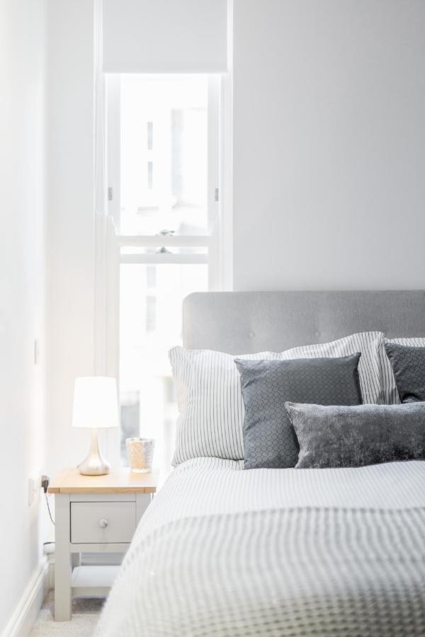 Bright & Modern 2-Bed Notting Hill Apartment London Exteriör bild