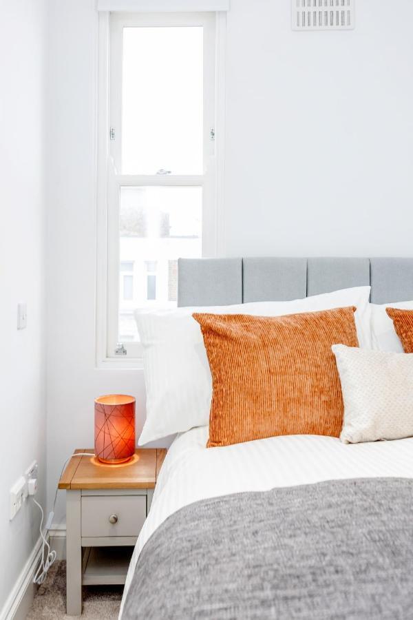 Bright & Modern 2-Bed Notting Hill Apartment London Exteriör bild